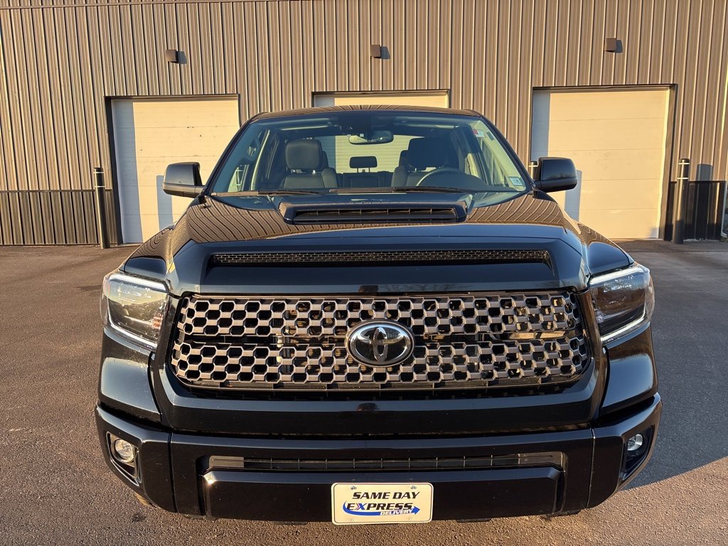 Used 2020 Toyota Tundra 4x4 CrewMax image 8