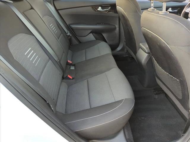 Used 2019 Kia Forte S image 18