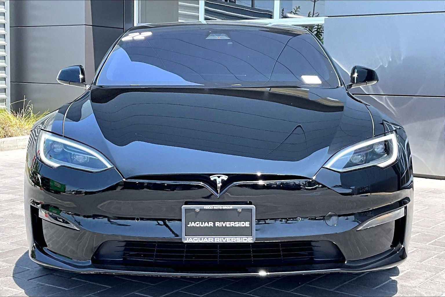 Used 2022 Tesla Model S Plaid AWD/4WD image 2