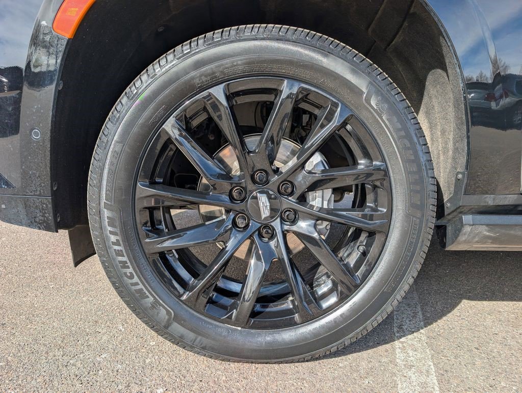 Certified 2022 Cadillac Escalade Sport Platinum w/ LPO, ONYX Package AWD/4WD image 11