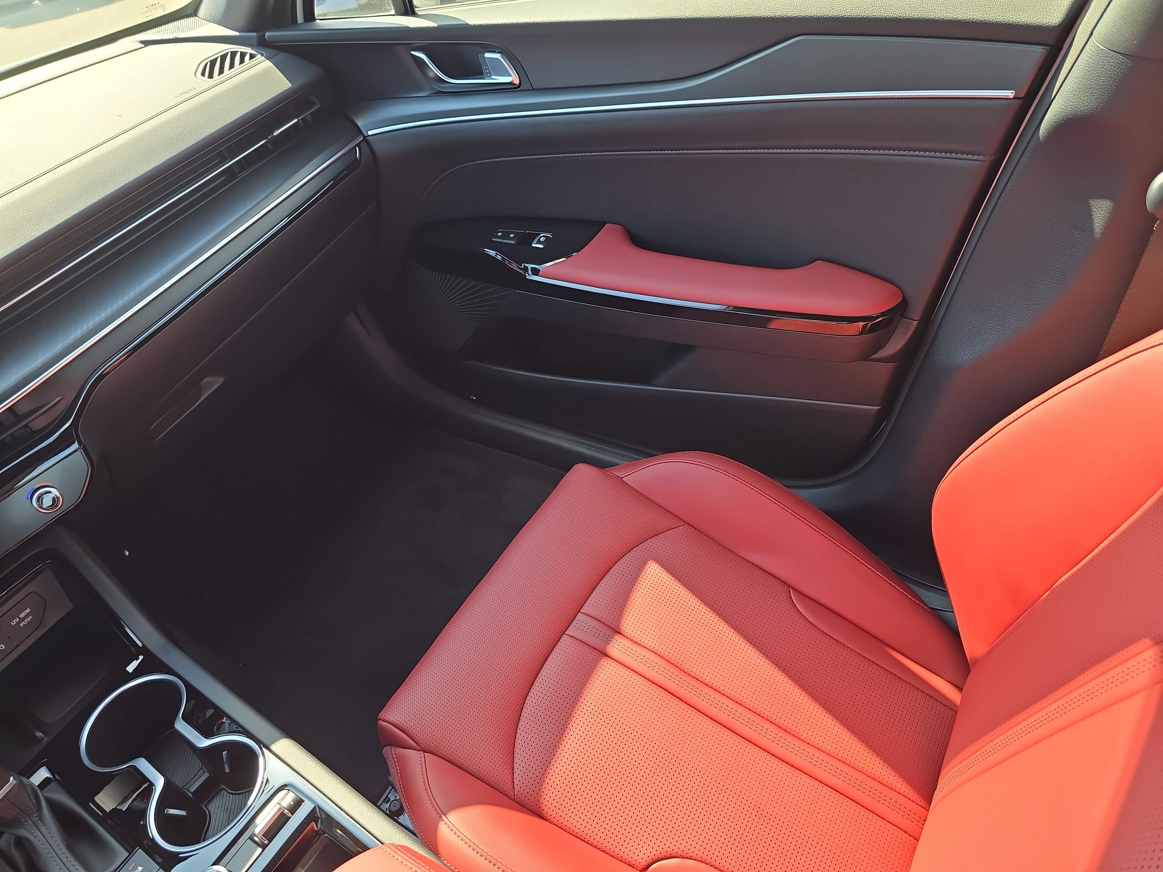 New 2026 Kia K5 GT-Line w/ GT-Line Red Interior Package FWD image 17