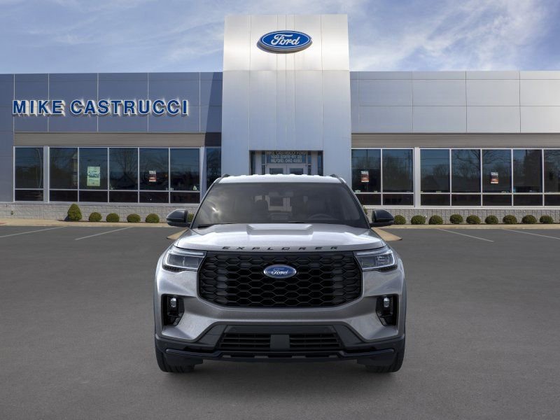 New 2025 Ford Explorer ST-Line w/ Premium Package RWD image 6