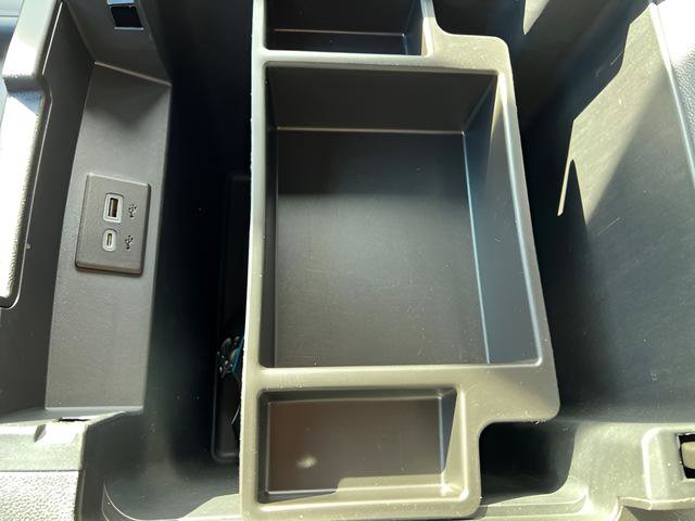 Used 2023 GMC Yukon XL SLT image 20