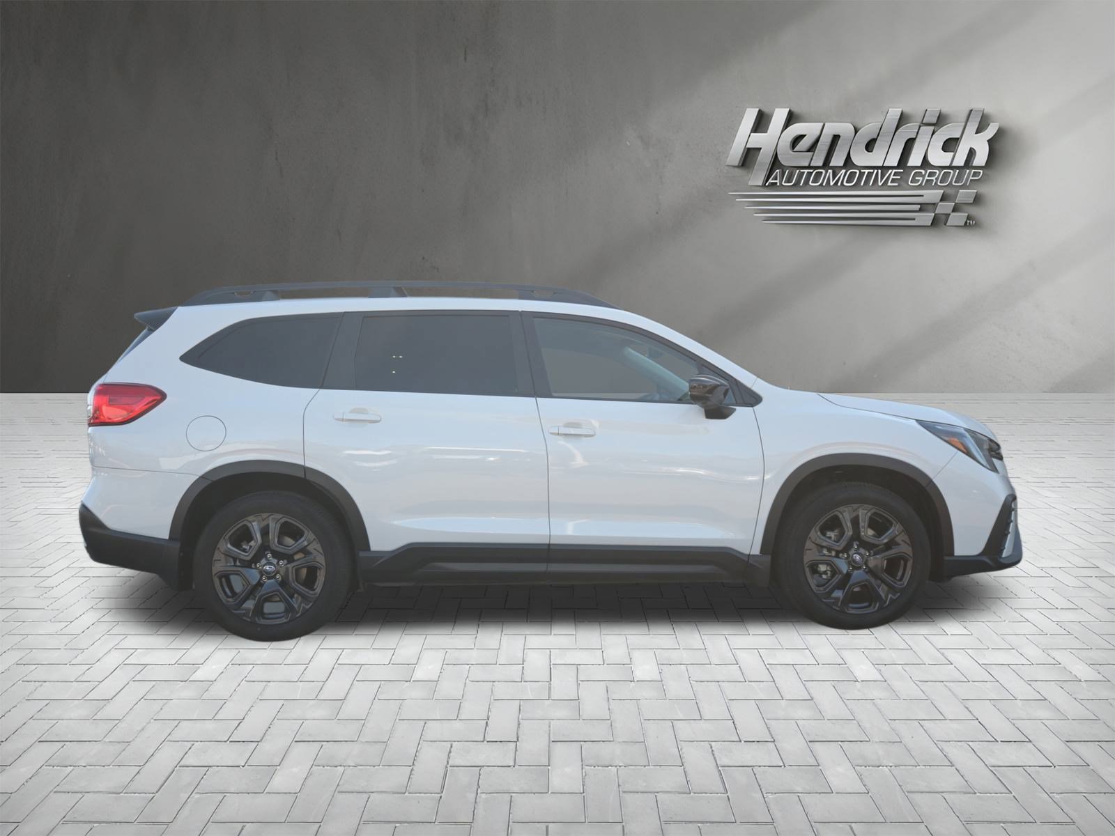 Used 2025 Subaru Ascent Bronze Edition image 10