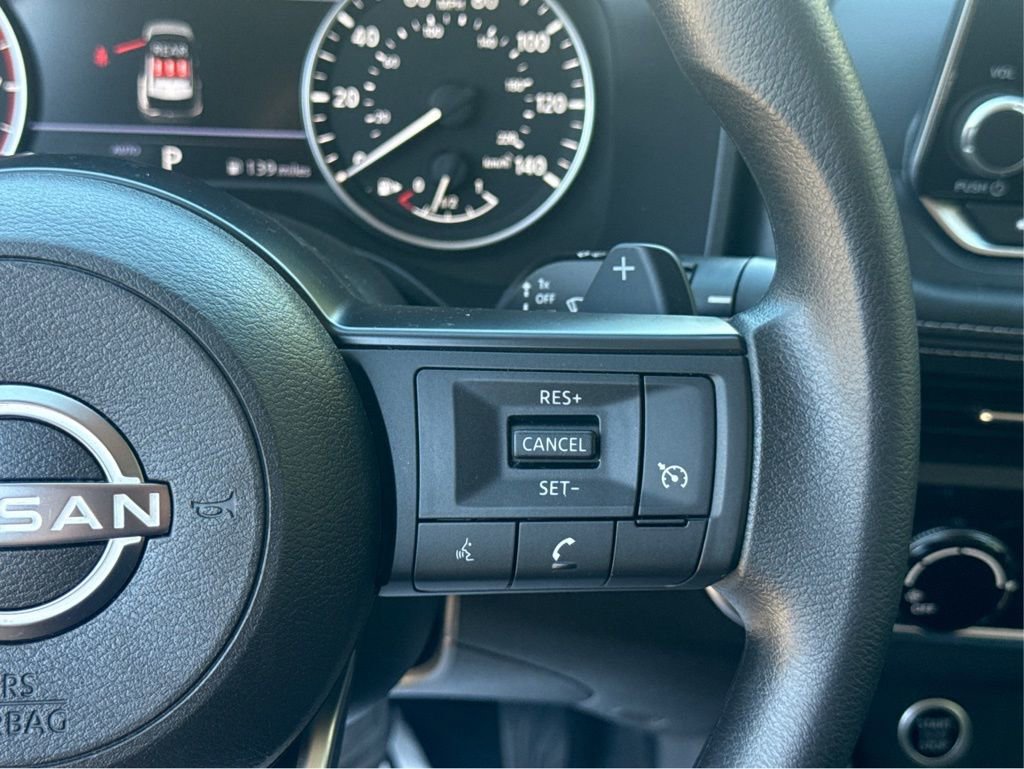 Used 2023 Nissan Rogue S image 26