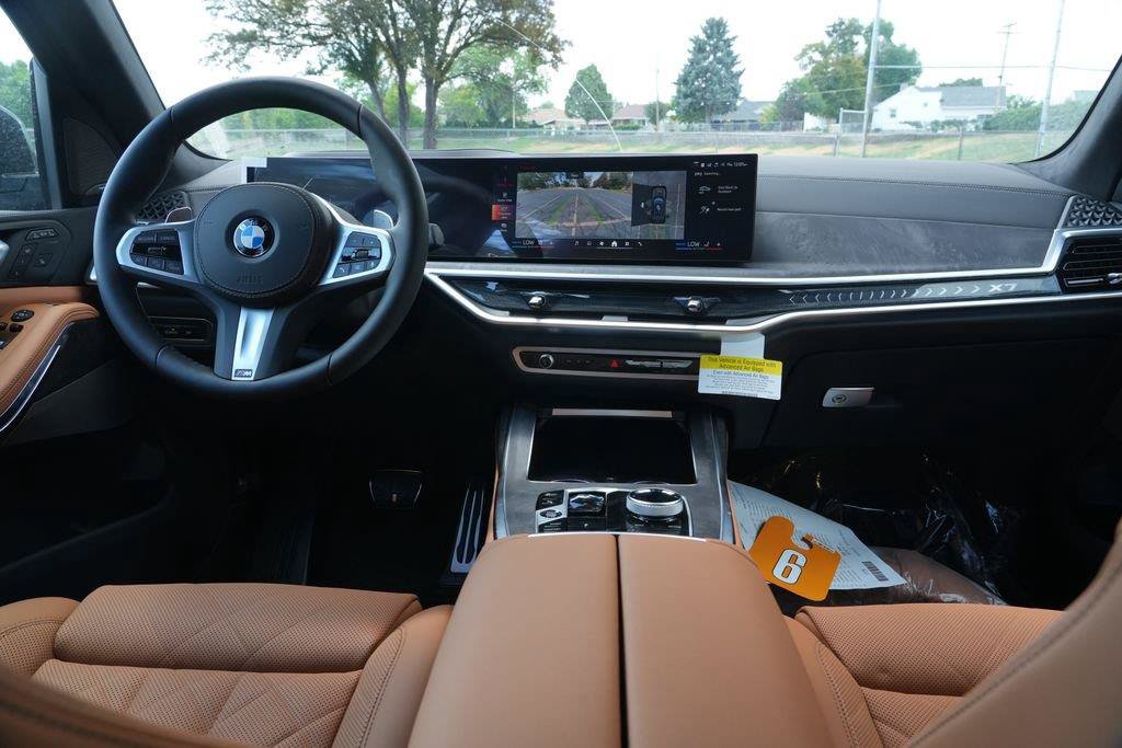 Used 2027 BMW X7 xDrive40i w/ M Sport Package AWD/4WD image 20