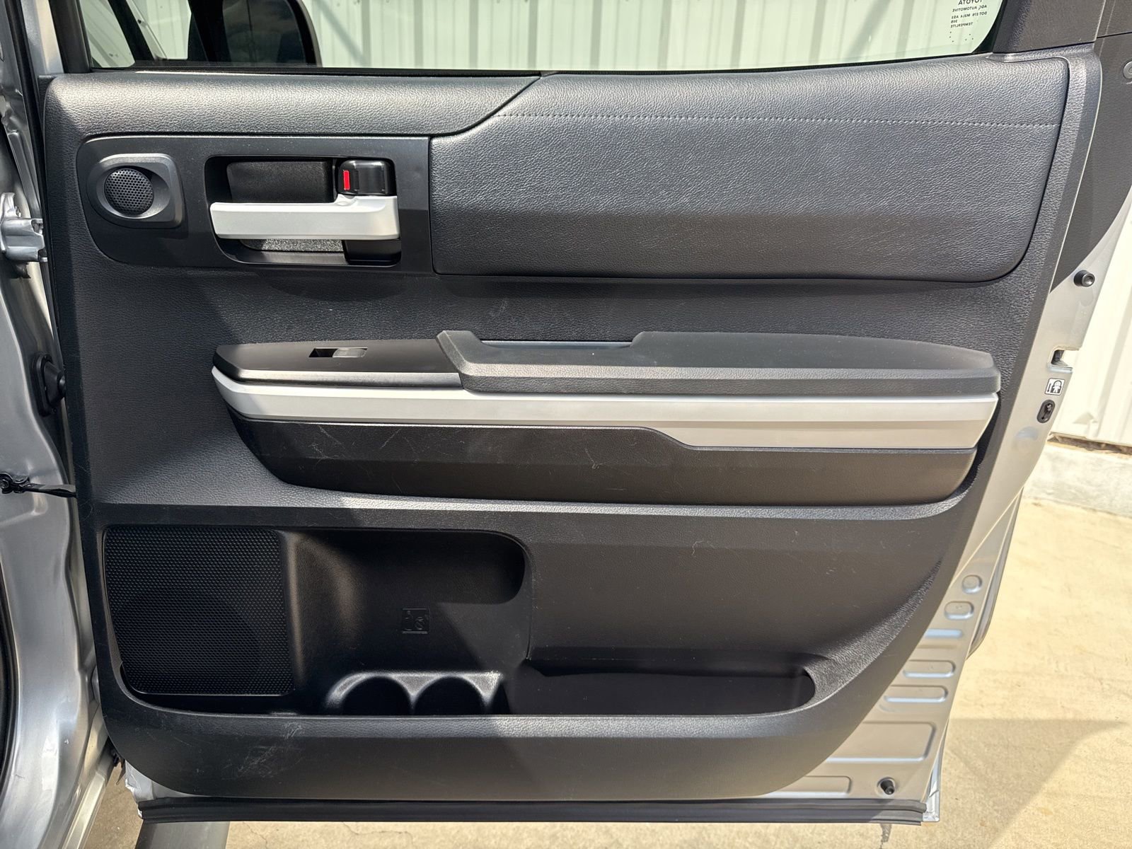 Used 2019 Toyota Tundra SR5 w/ SR5 Upgrade Package image 15