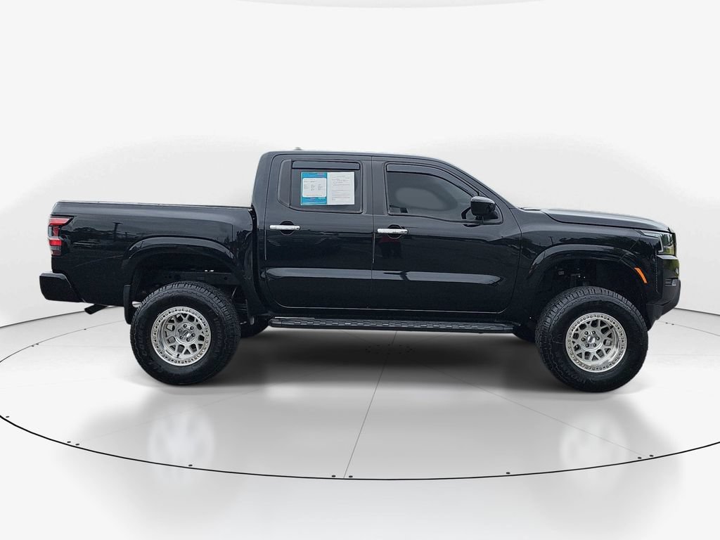 Used 2022 Nissan Frontier SV w/ Technology Package RWD image 5
