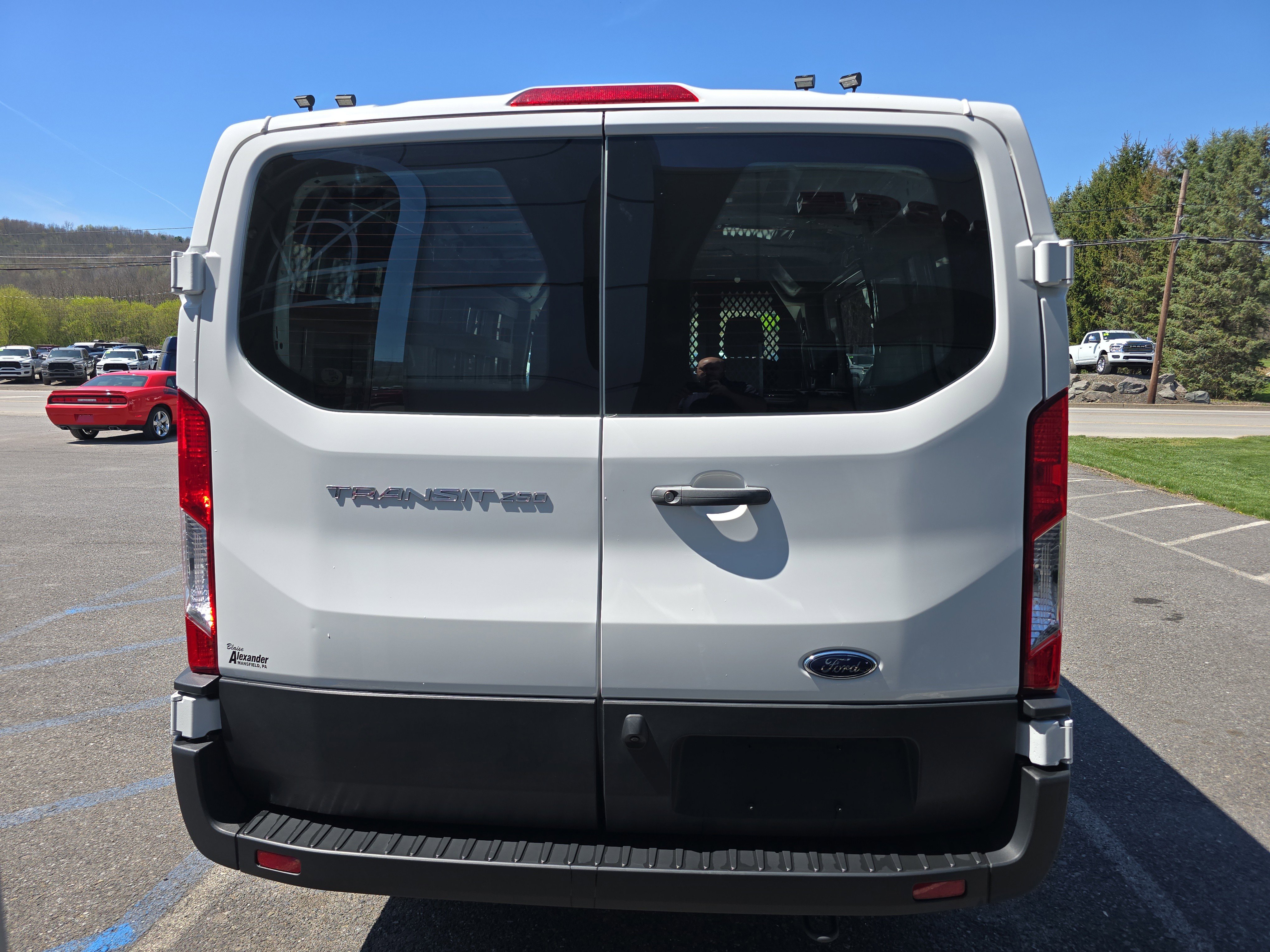 Used 2024 Ford Transit 250 Low Roof w/ Exterior Upgrade Package RWD video 4