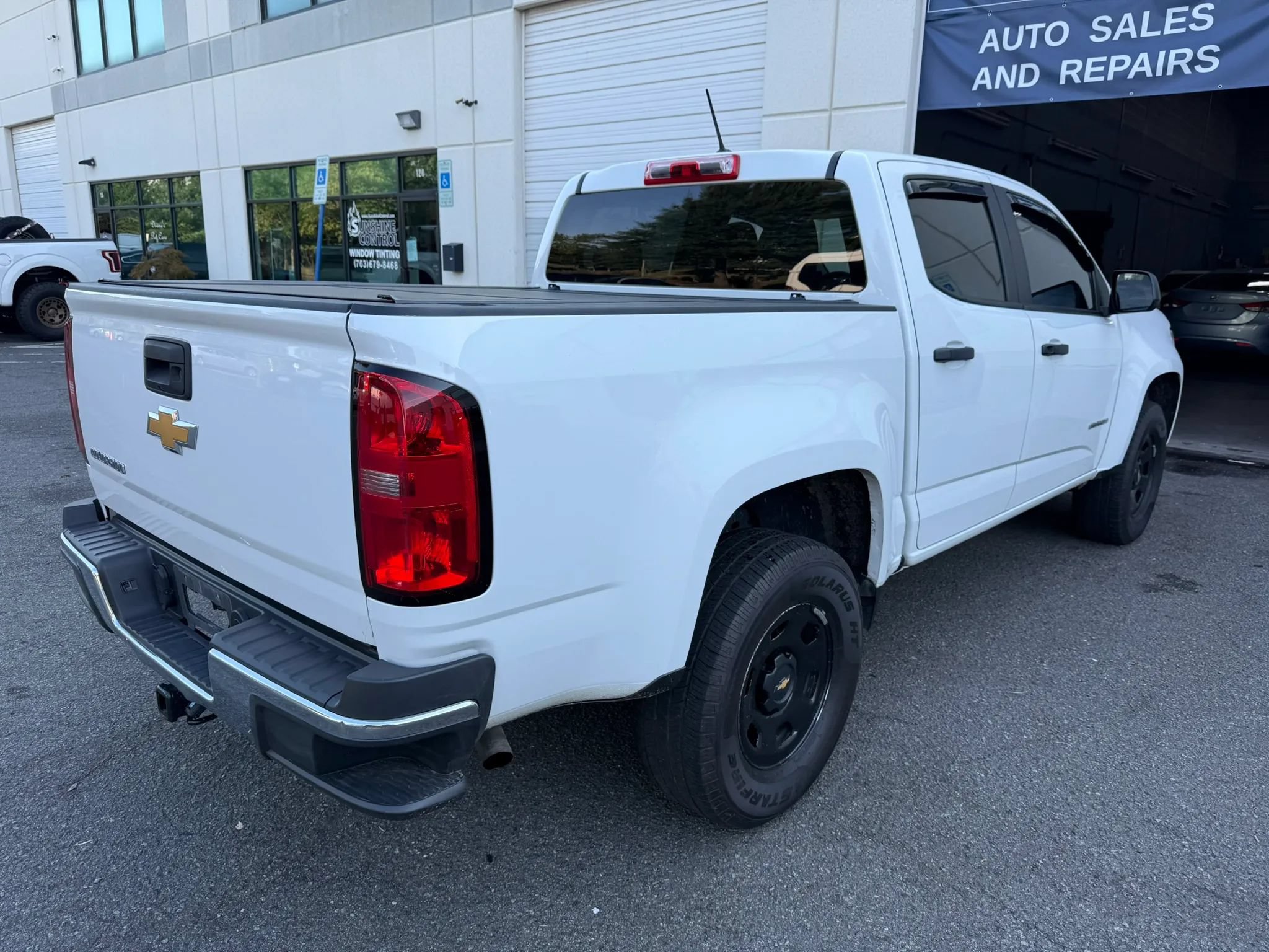 Used 2019 Chevrolet Colorado W/T RWD image 16