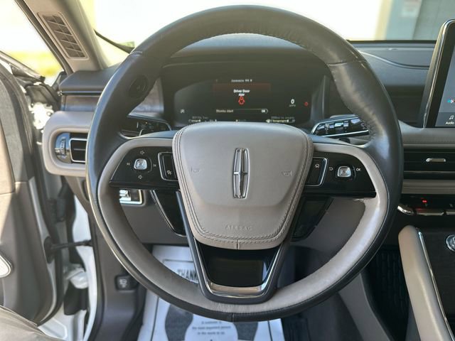 Used 2023 Lincoln Aviator Reserve w/ Equipment Group 201A image 15