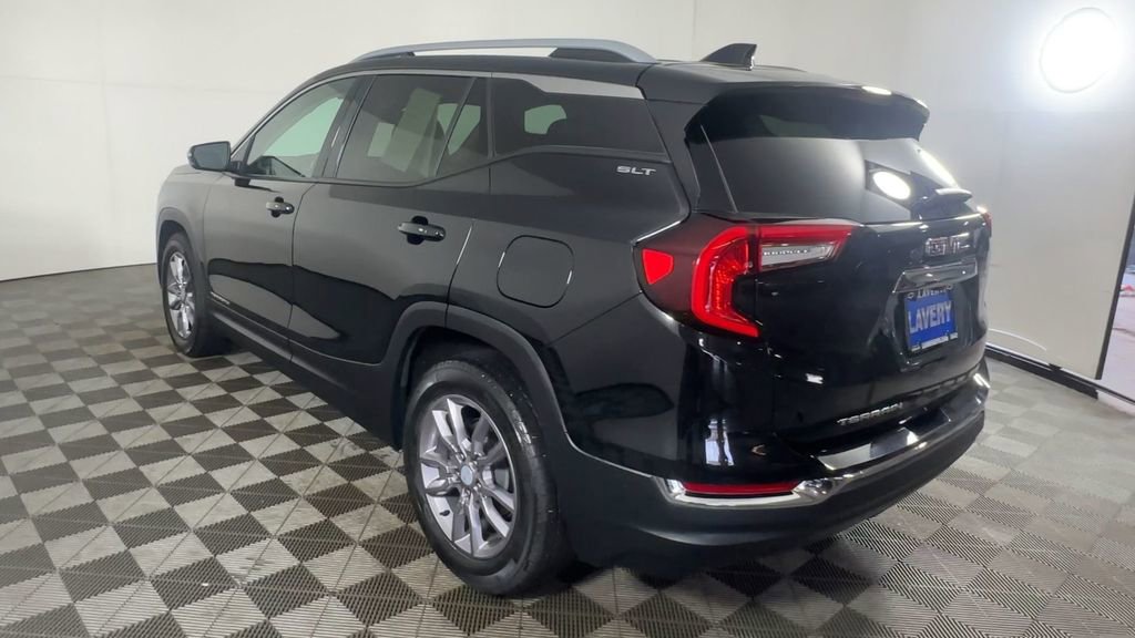 Used 2022 GMC Terrain SLT image 5
