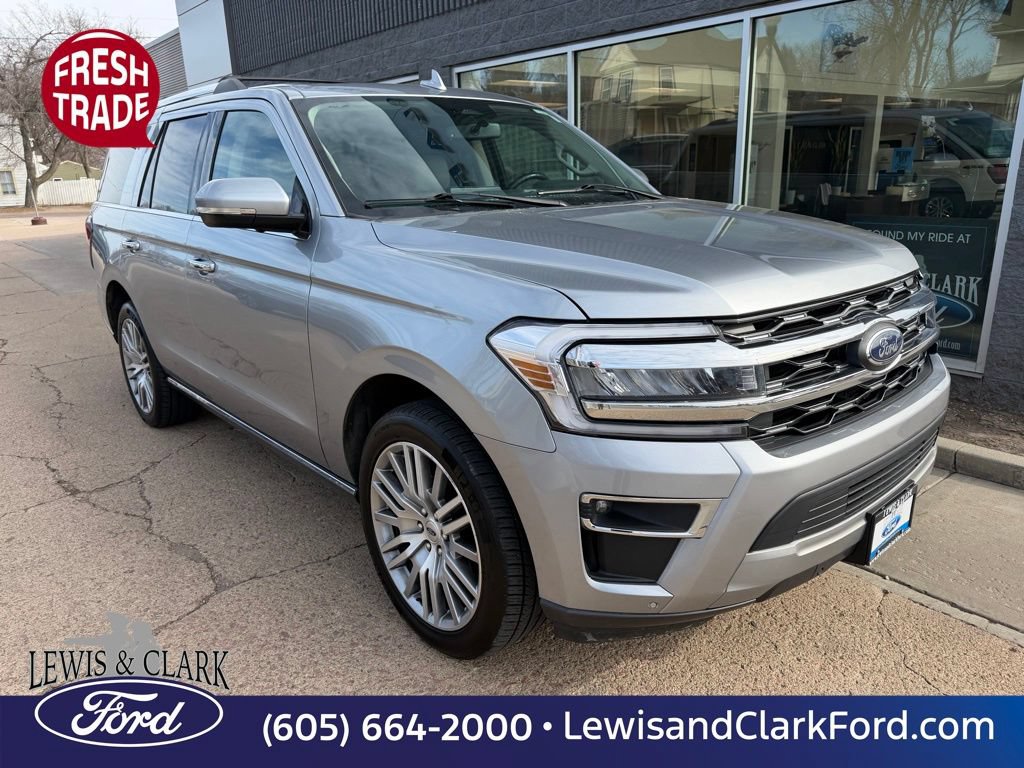 Used 2024 Ford Expedition Limited AWD/4WD image 1