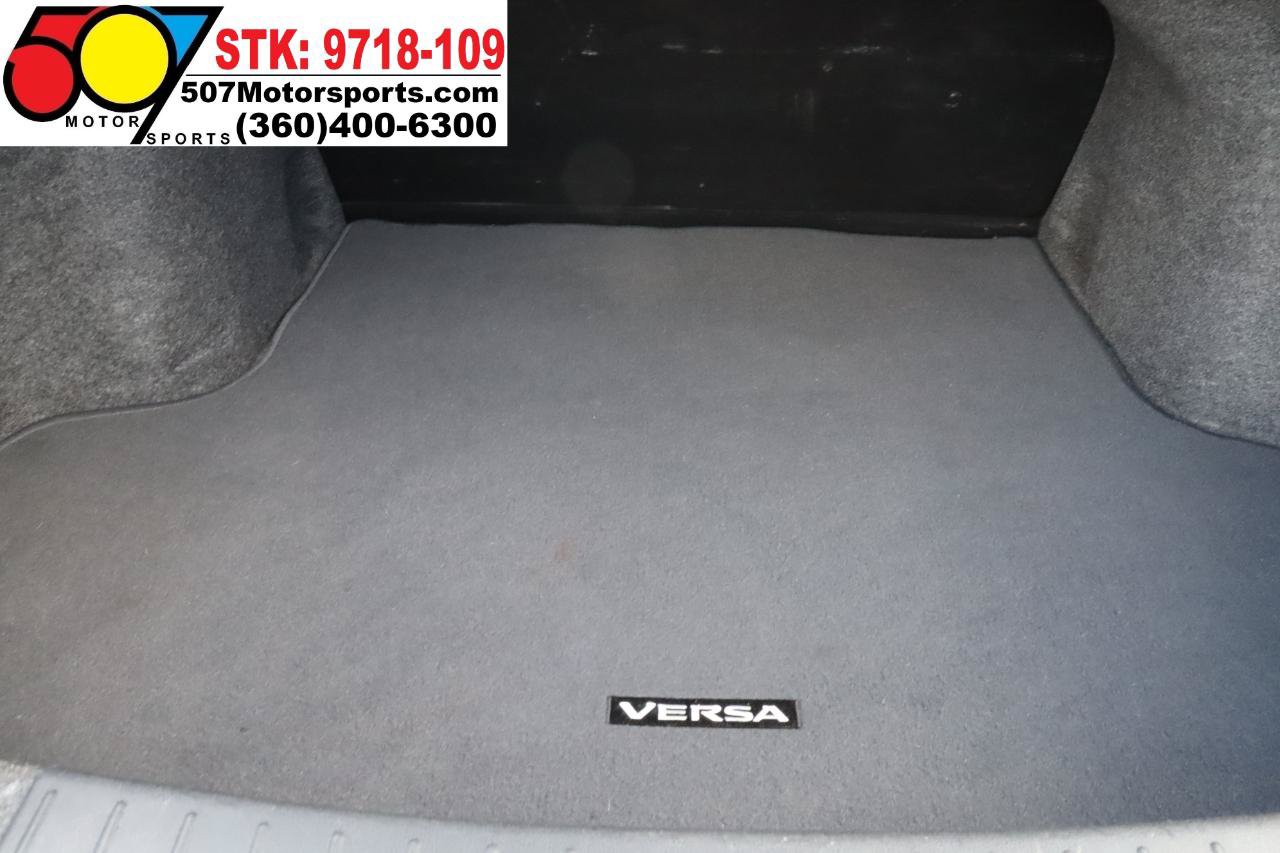 Used 2012 Nissan Versa SV w/ Convenience Pkg FWD image 14