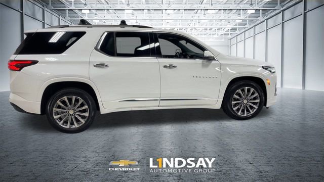 Used 2023 Chevrolet Traverse Premier w/ LPO, Cargo Package image 2