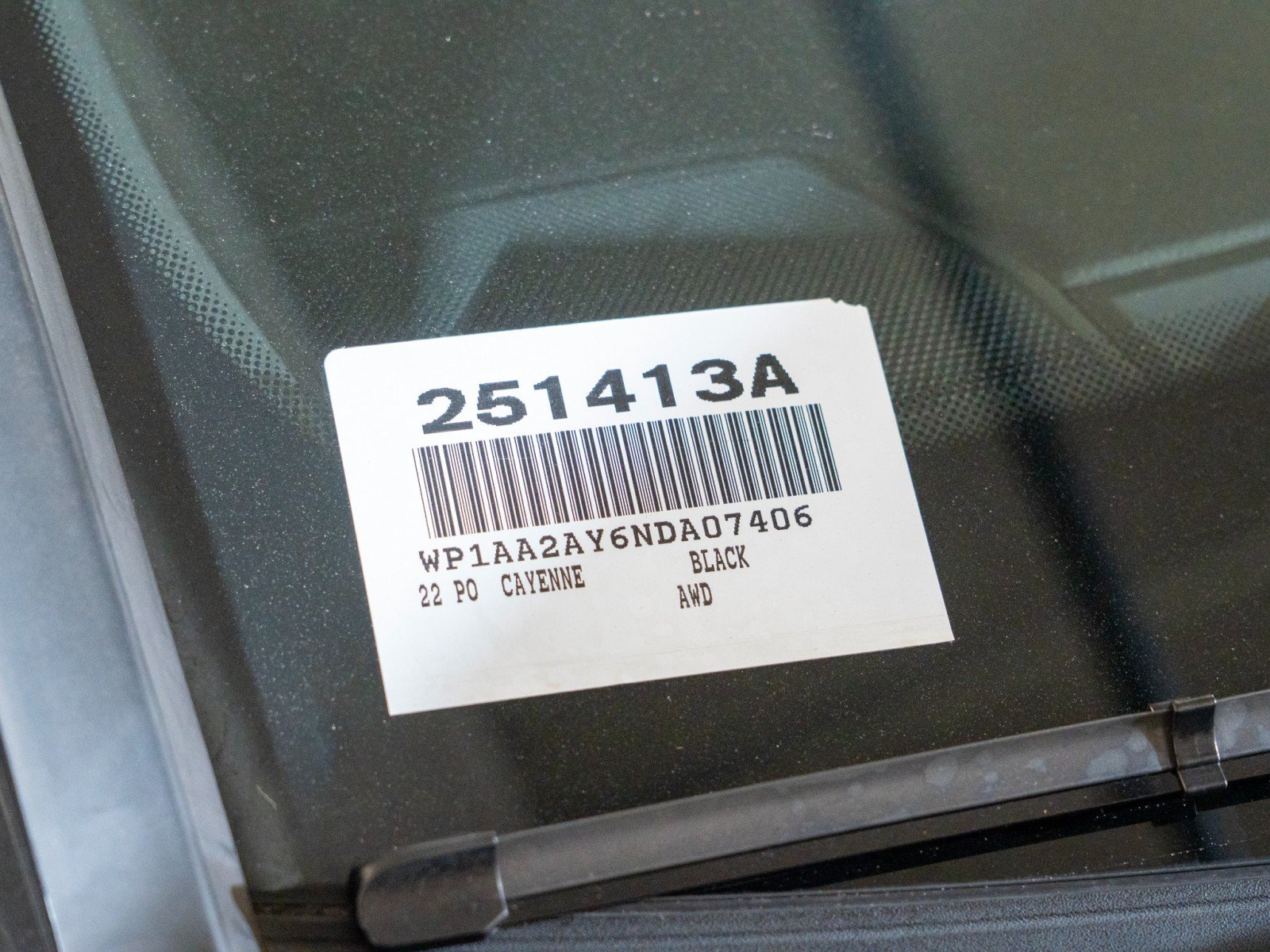 Certified 2022 Porsche Cayenne AWD/4WD image 29