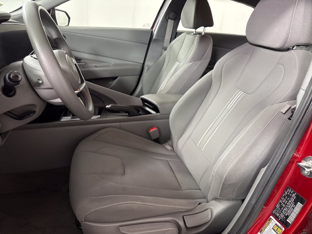 Certified 2024 Hyundai Elantra SEL FWD image 13