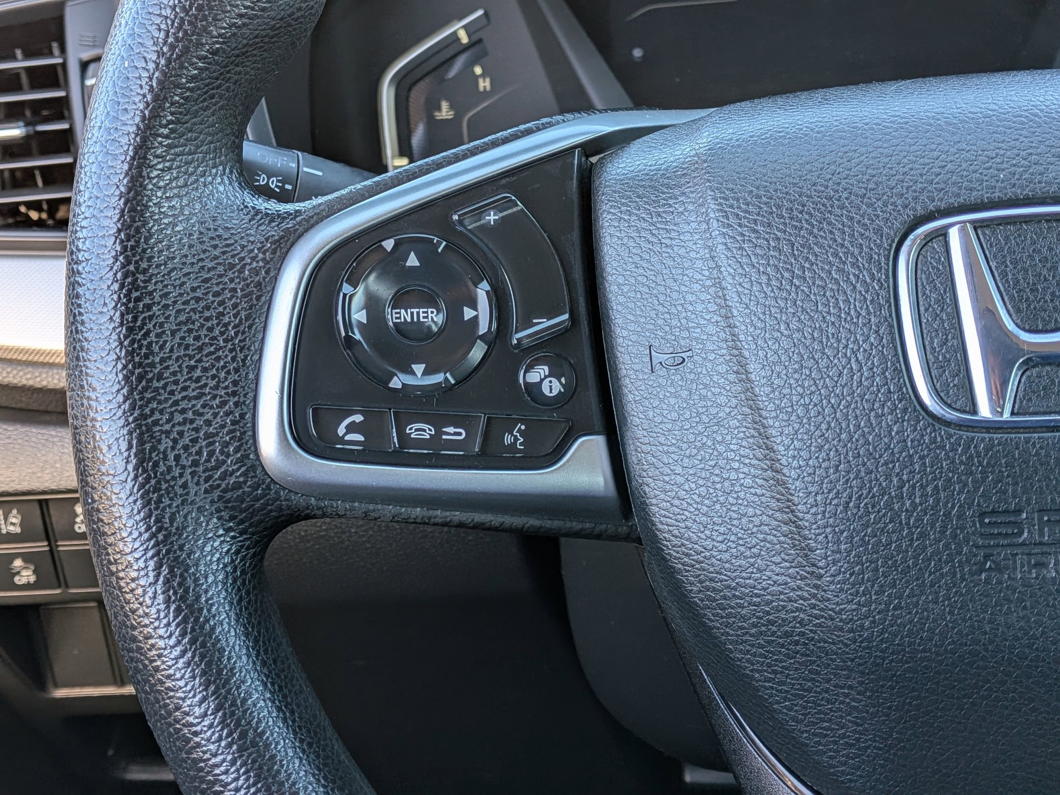 Used 2020 Honda CR-V LX image 15