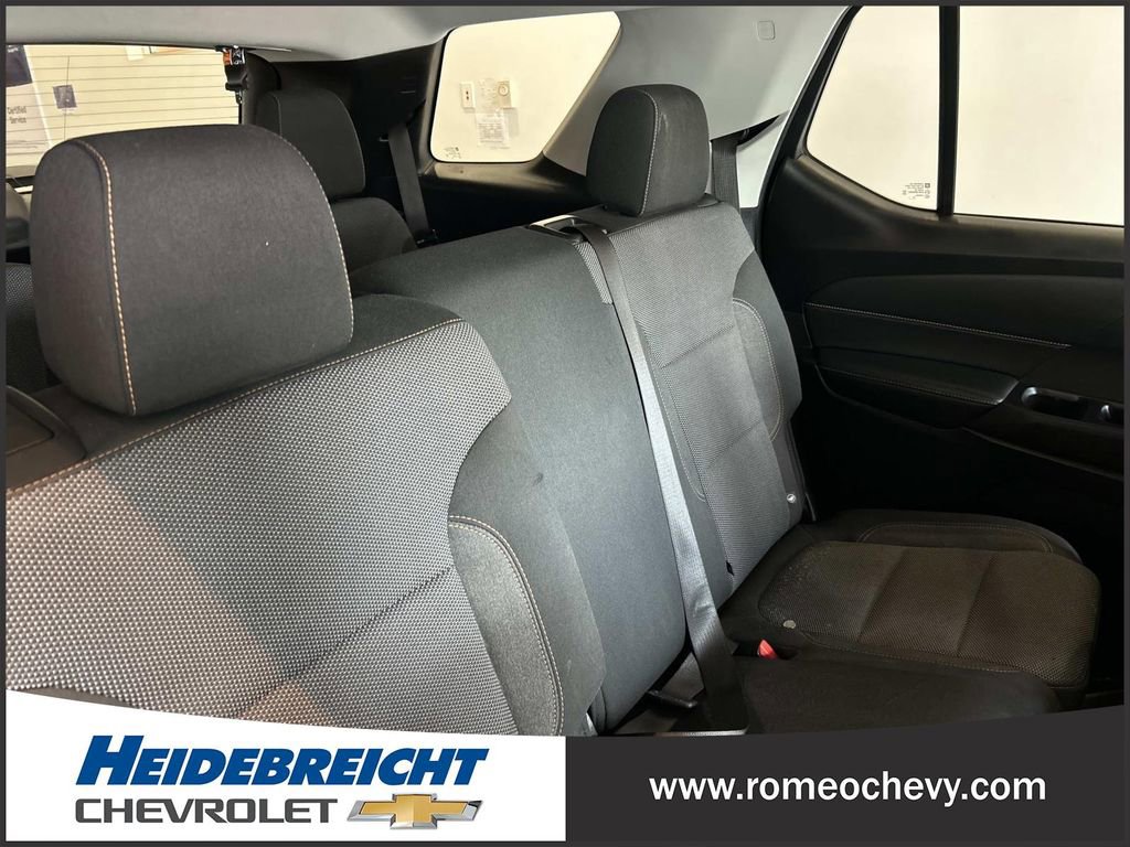 Used 2021 Chevrolet Traverse LS FWD image 31