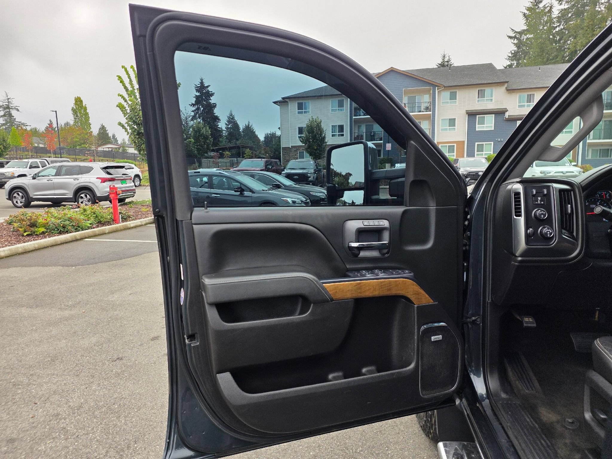 Used 2019 Chevrolet Silverado 3500 LTZ w/ Duramax Plus Package AWD/4WD image 26