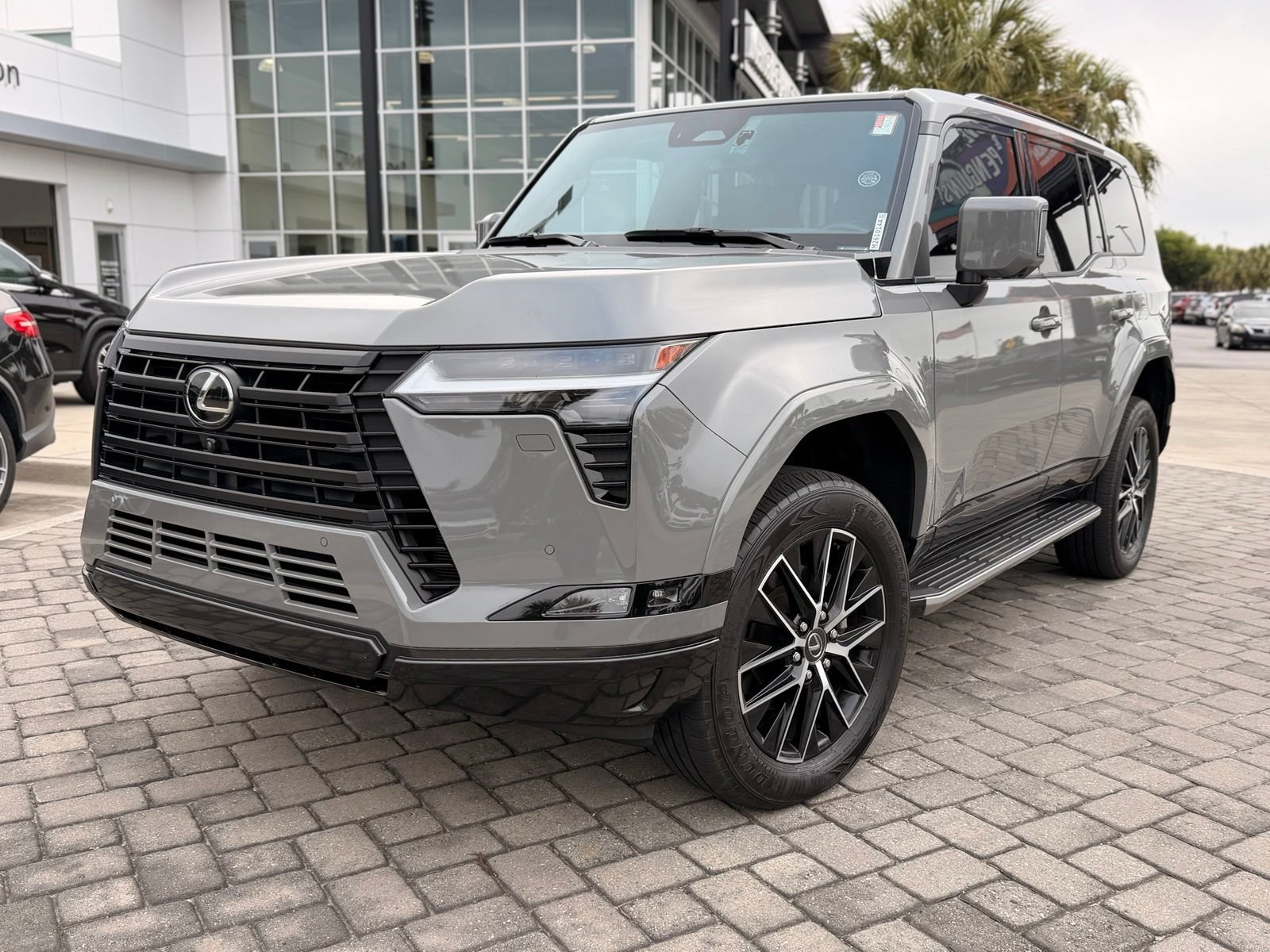 Used 2024 Lexus GX 550 w/ Accessory Package (2T)