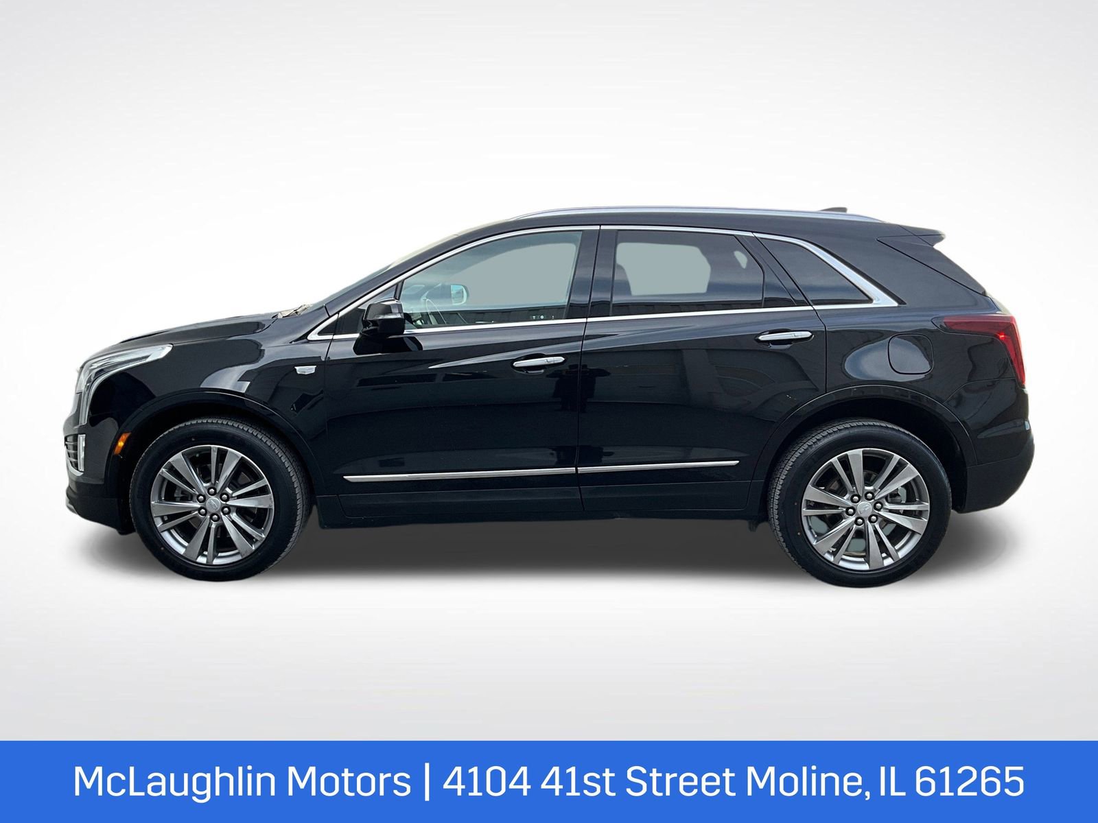 Certified 2023 Cadillac XT5 Premium Luxury w/ LPO, Floor Liner Package image 15