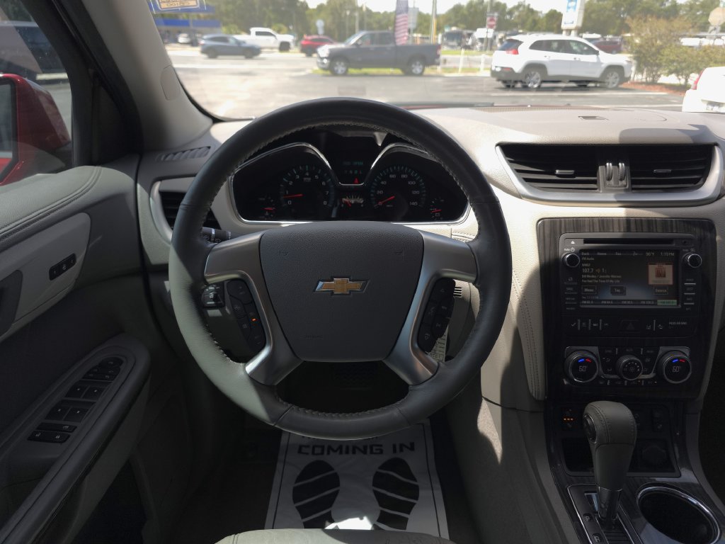 Used 2014 Chevrolet Traverse LTZ FWD image 21
