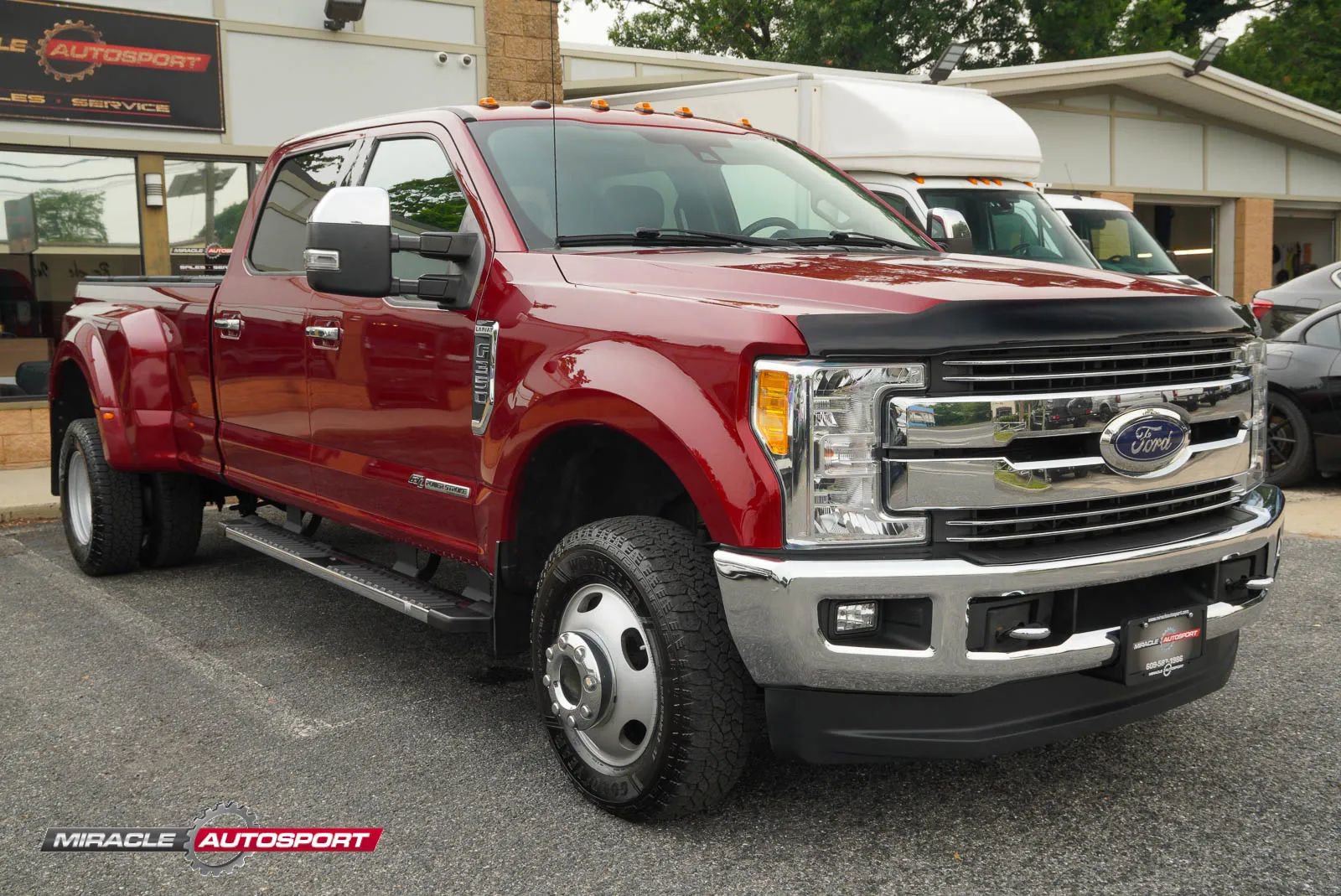 Used 2017 Ford F350 Lariat w/ Lariat Ultimate Package image 9