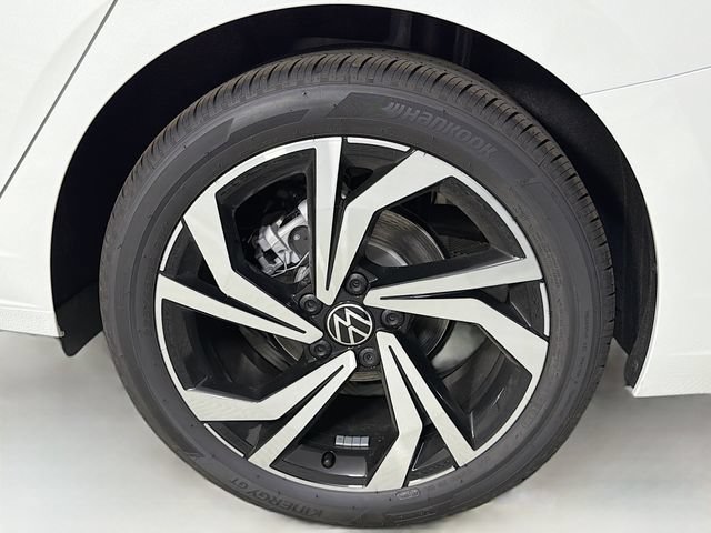 New 2026 Volkswagen Jetta SEL FWD image 33
