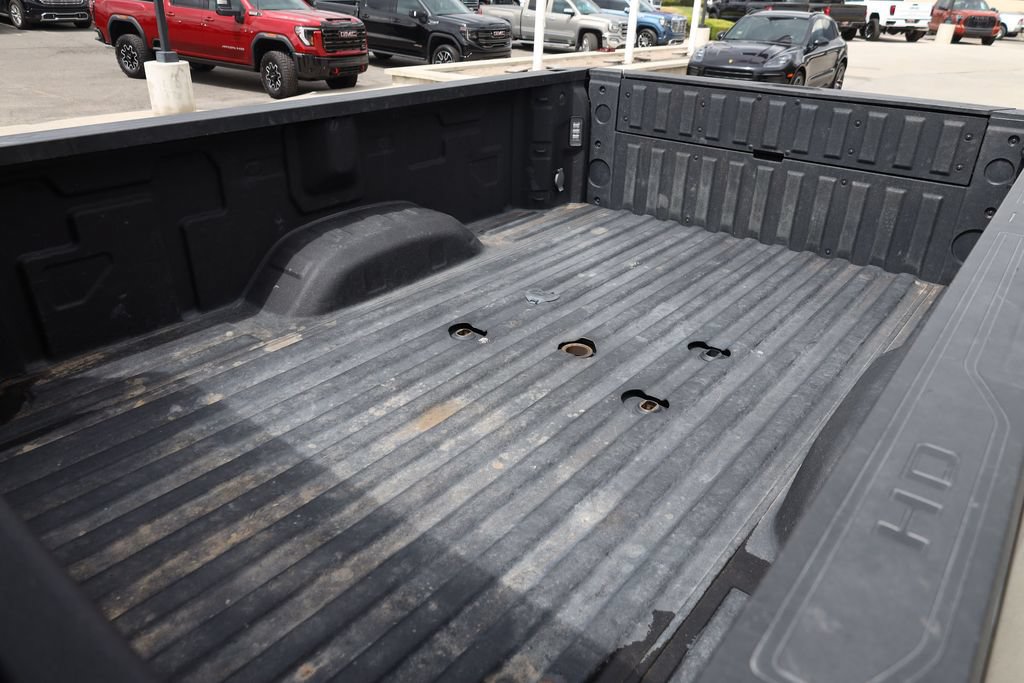 Used 2024 GMC Sierra 3500 SLT w/ SLT Premium Package AWD/4WD image 21