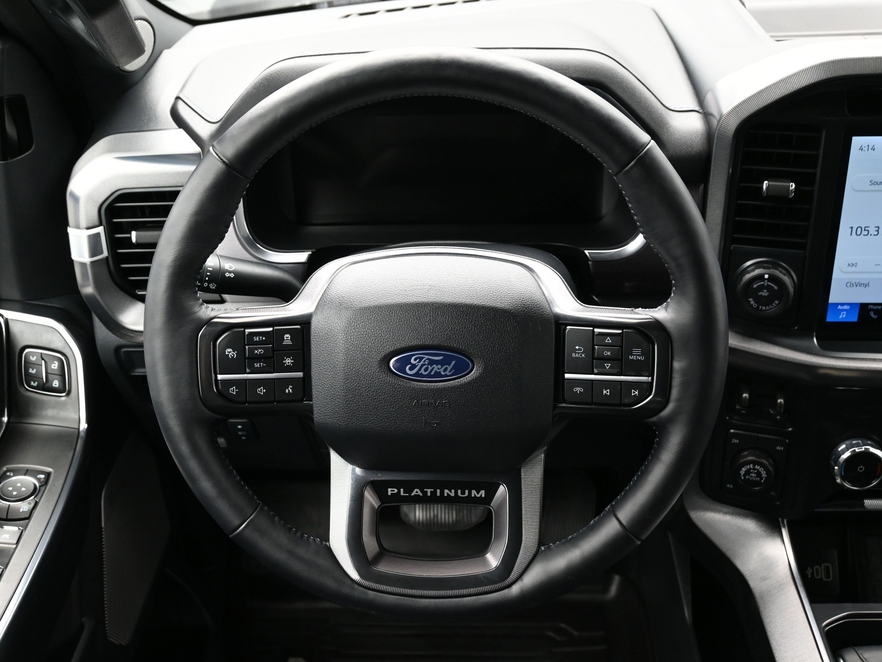 Used 2025 Ford F150 Platinum w/ FX4 Off-Road Package image 15