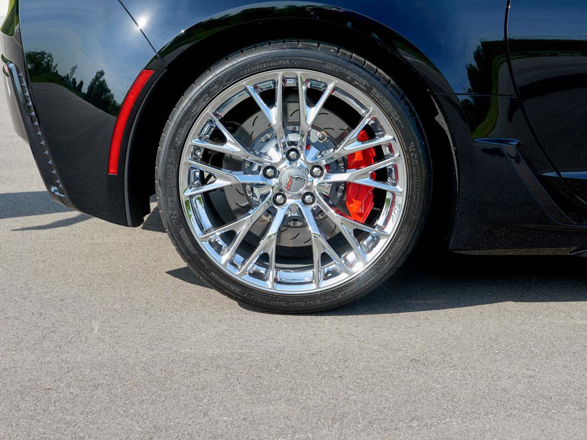 Used 2019 Chevrolet Corvette Z06 RWD image 32