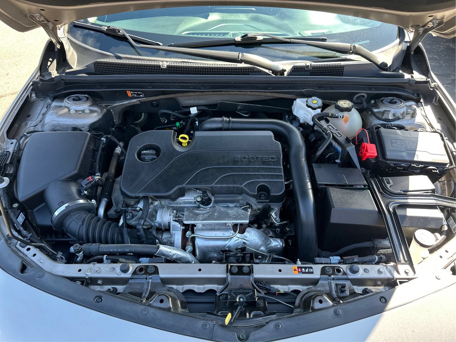 Used 2023 Chevrolet Malibu LT FWD image 23
