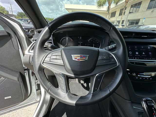 Certified 2023 Cadillac XT5 Luxury w/ LPO, Floor Liner Package image 22