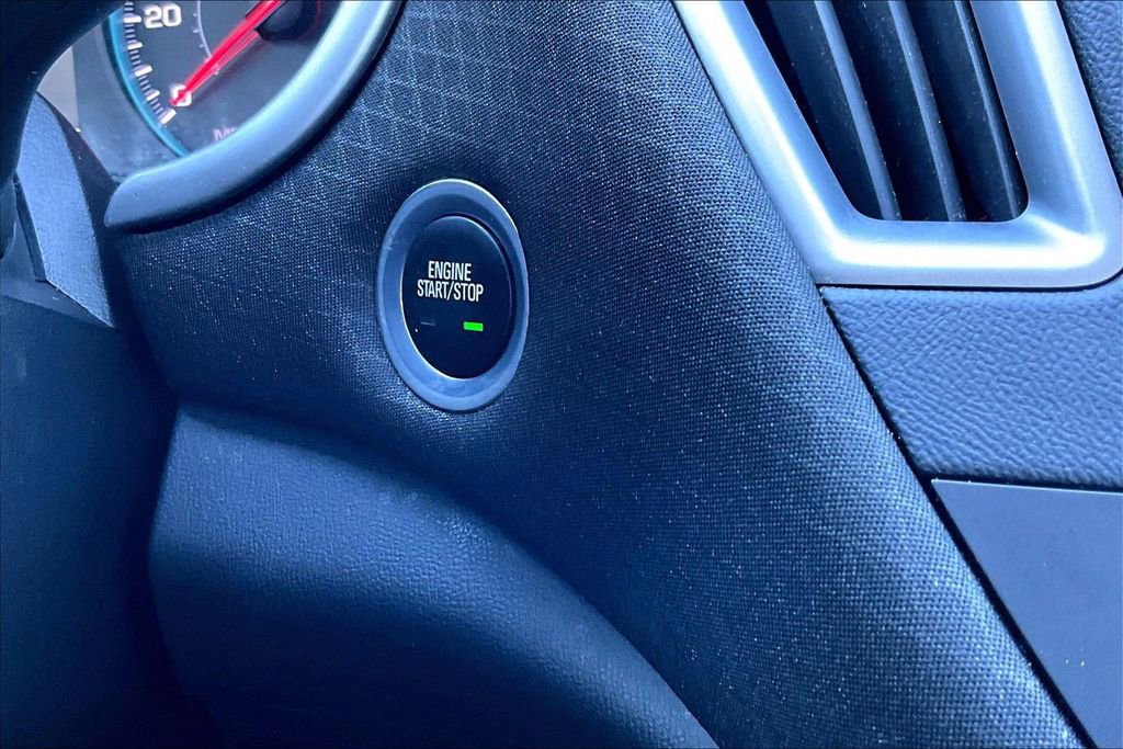 Used 2023 Chevrolet Malibu LT image 25