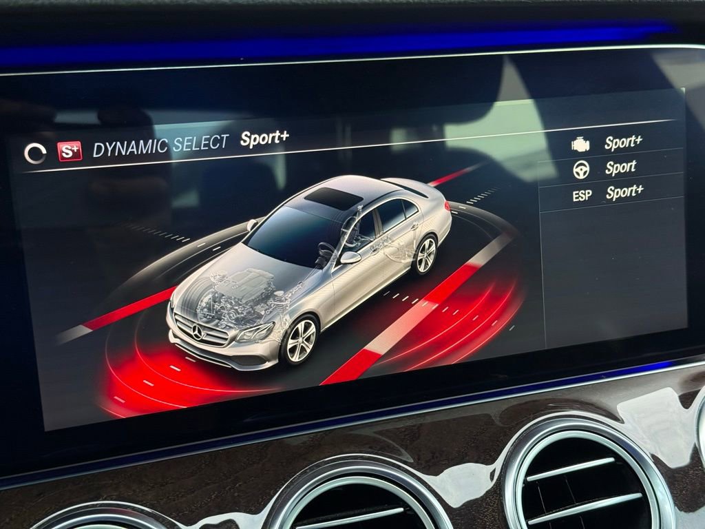 Used 2020 Mercedes-Benz E 450 4MATIC Sedan w/ Parking Assistance Package image 7