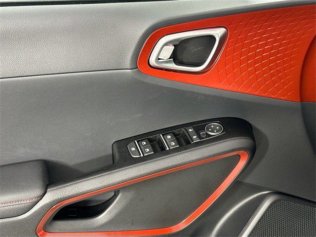 Used 2025 Kia Soul GT-Line image 25