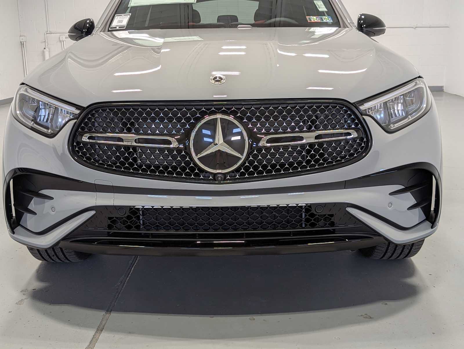 New 2026 Mercedes-Benz GLC 300 4MATIC image 2