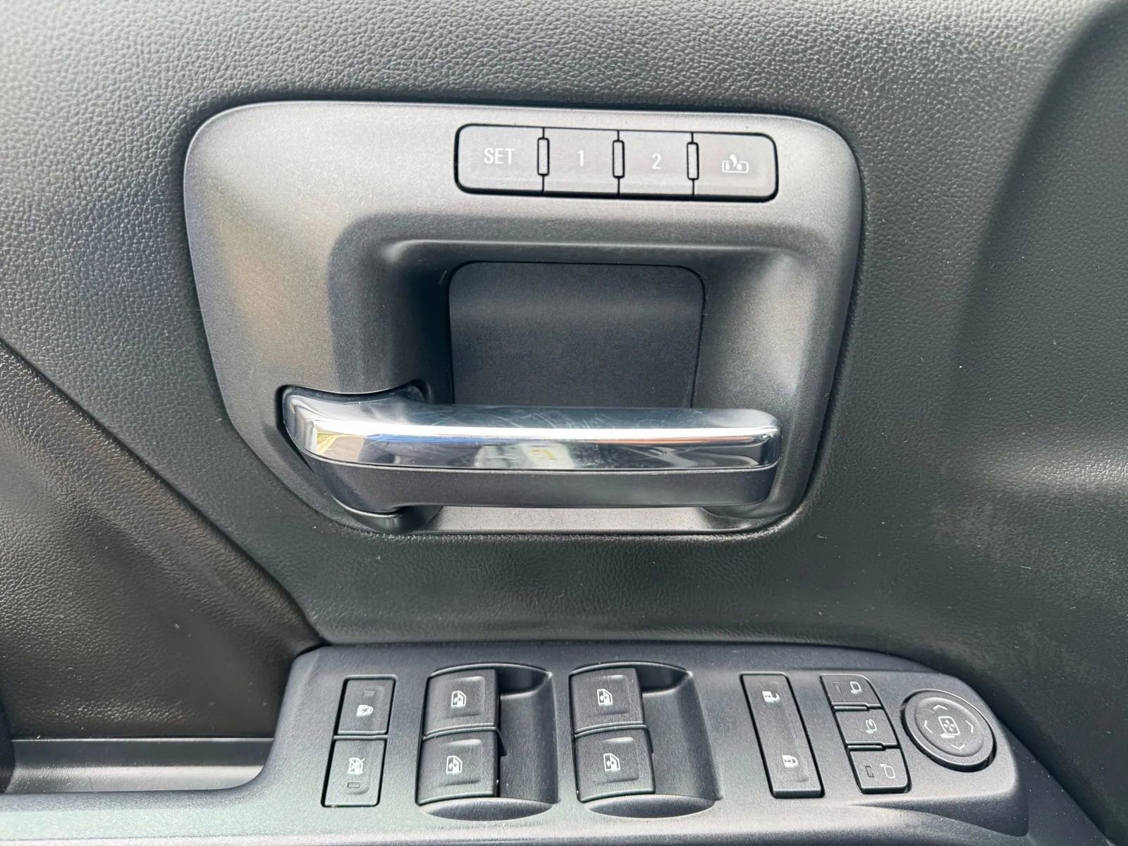 Used 2017 GMC Sierra 1500 Denali image 12