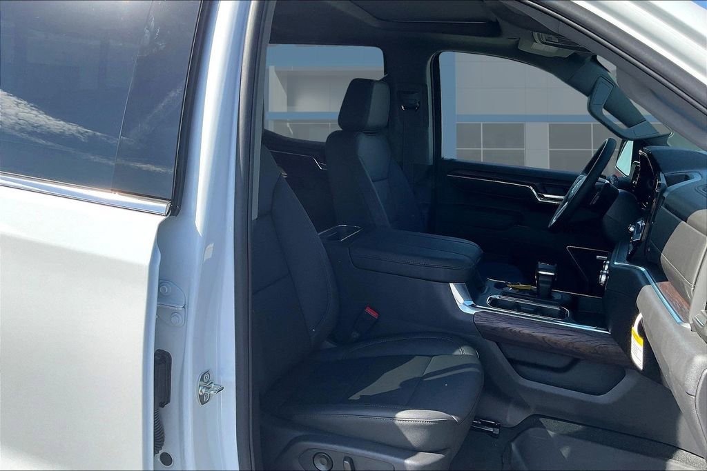 New 2026 GMC Sierra 1500 SLT w/ SLT Premium Package image 11