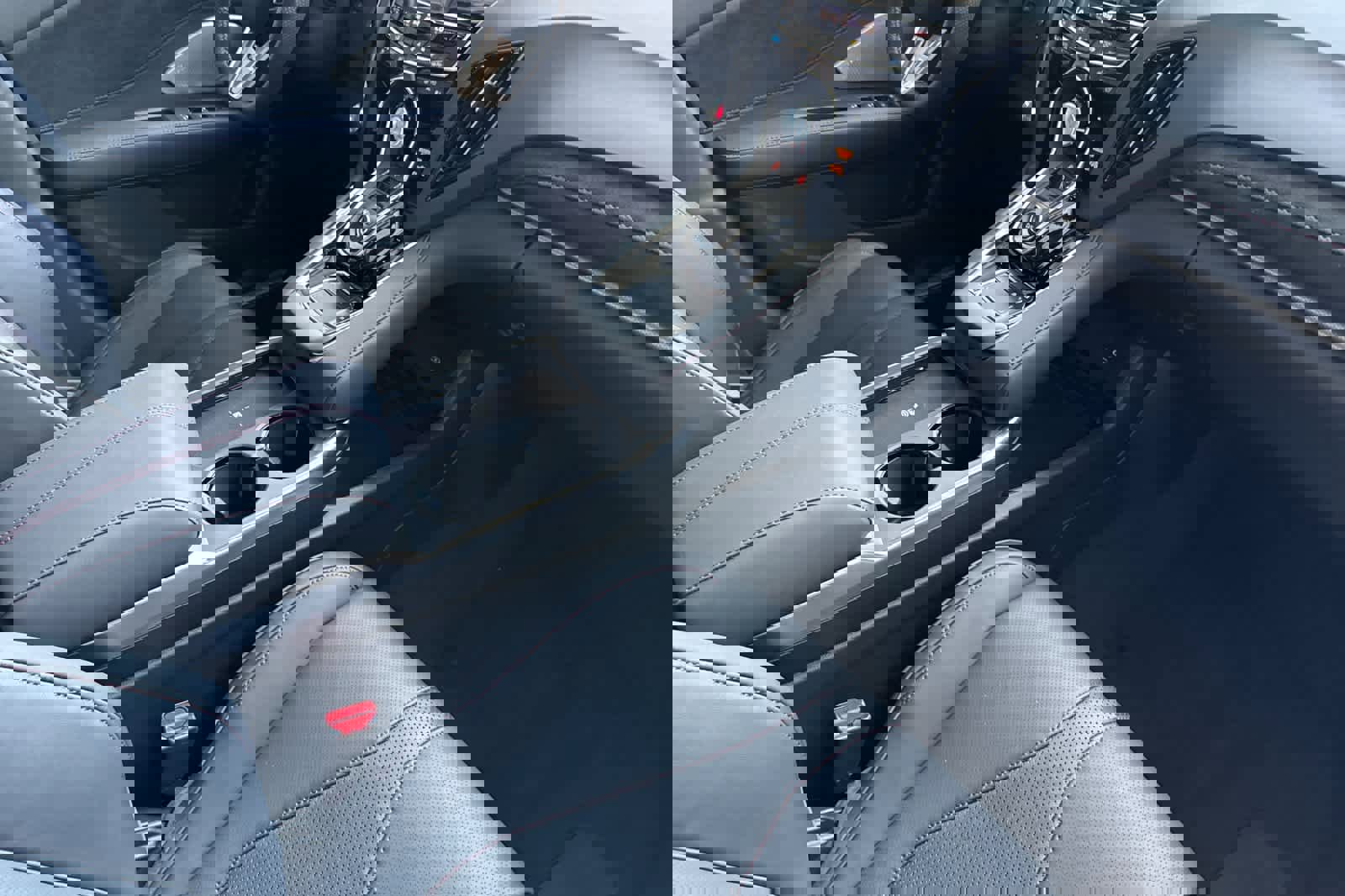 Used 2025 Acura RDX A-Spec image 13