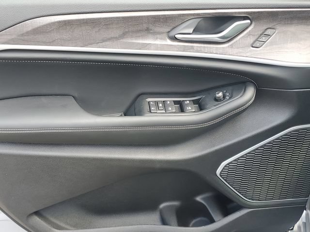 New 2026 Jeep Grand Cherokee Limited AWD/4WD image 16
