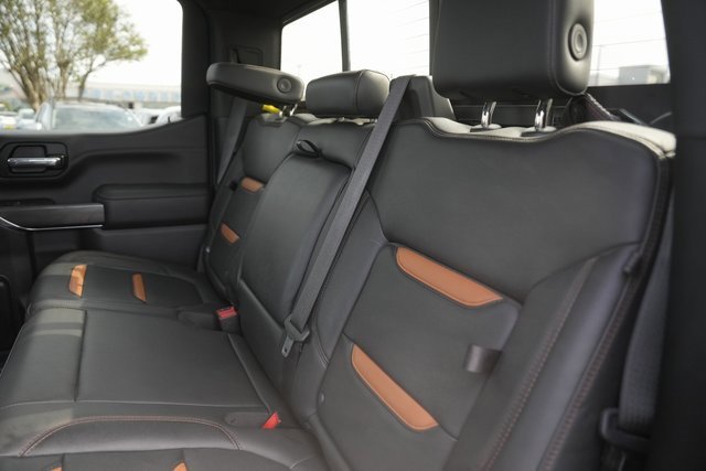 Used 2020 GMC Sierra 1500 AT4 w/ AT4 Premium Package image 14