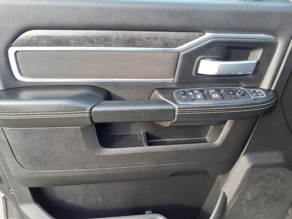 Used 2024 RAM 3500 Big Horn image 14