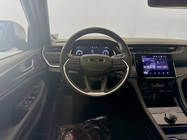 New 2025 Jeep Grand Cherokee Laredo image 20