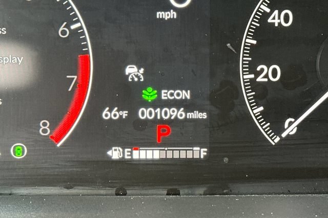 Used 2025 Honda Pilot Touring image 30