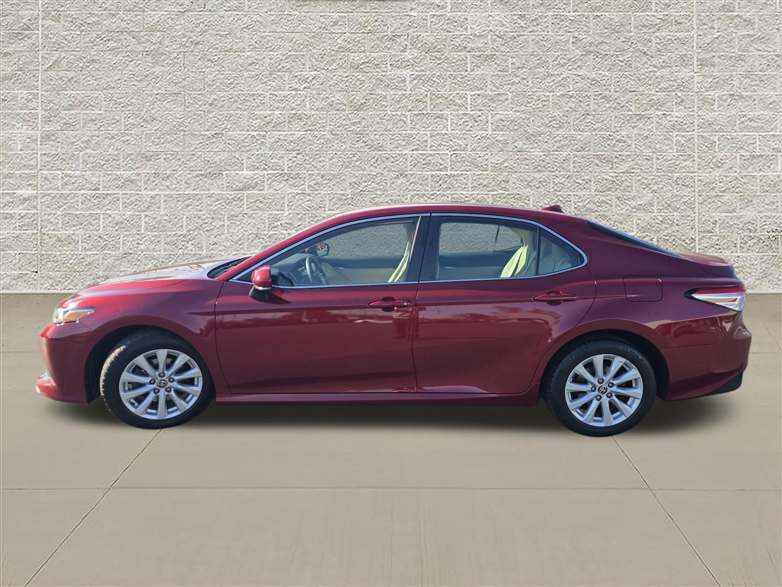 Used 2020 Toyota Camry LE w/ Cold Weather Package AWD/4WD image 4