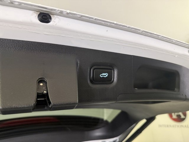 Certified 2022 Hyundai Santa Fe Calligraphy image 40