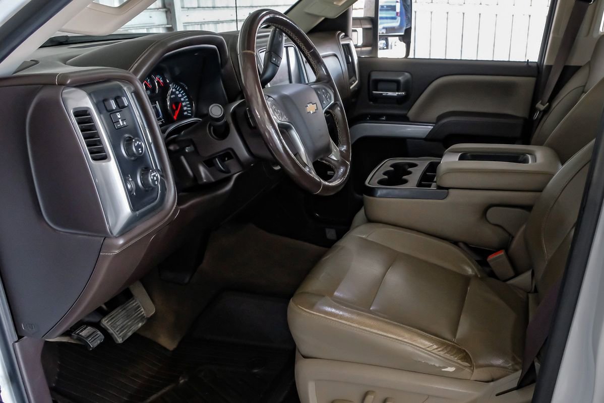 Used 2018 Chevrolet Silverado 2500 LTZ w/ Duramax Plus Package image 14