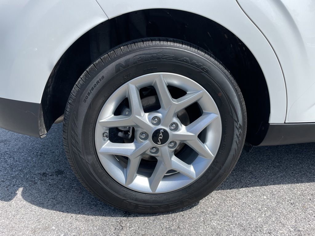 Used 2025 Kia Soul LX w/ LX Technology Package image 49